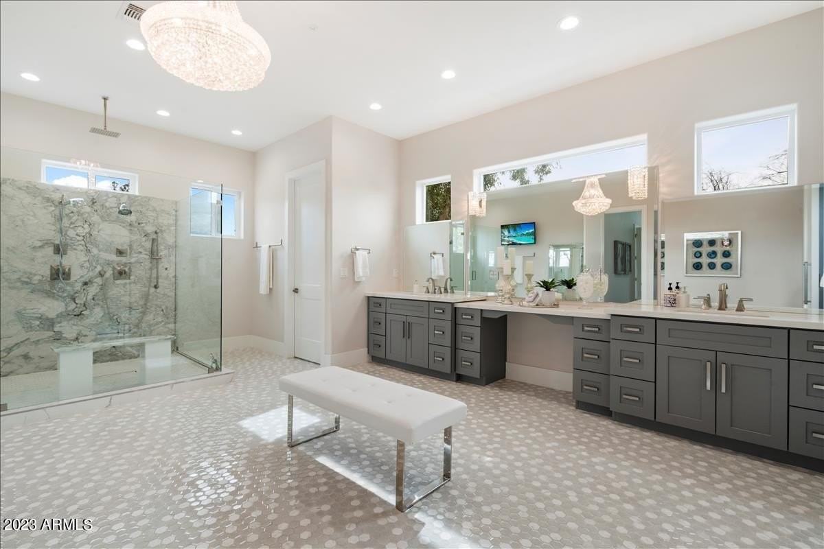 13613 N 76th St - Photo 5 of 50