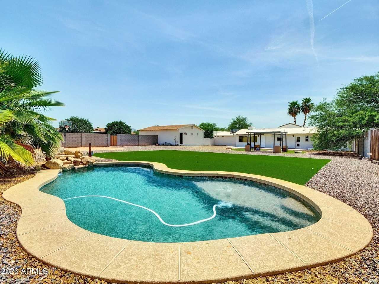 12210 N 67th St - Photo 6 of 50