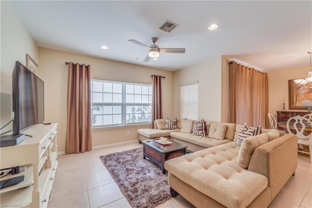 8540 Violeta St Unit 202 #202 - Photo 6 of 29