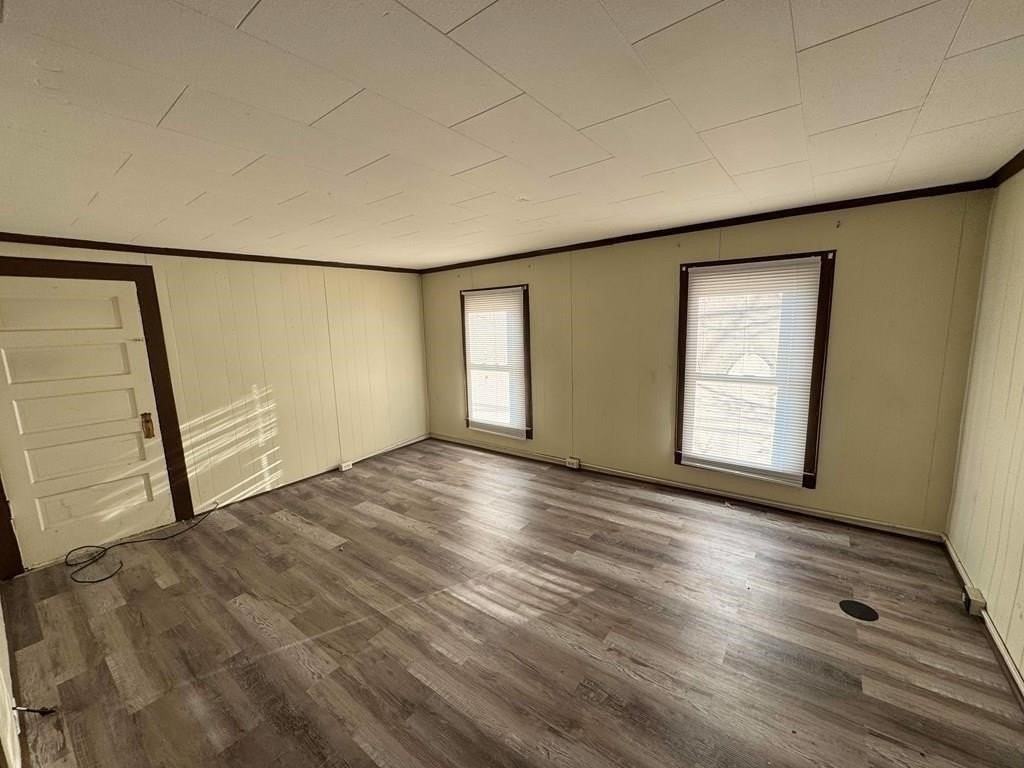 339 E Market Street Ext unit: Upper - Photo 5 of 9