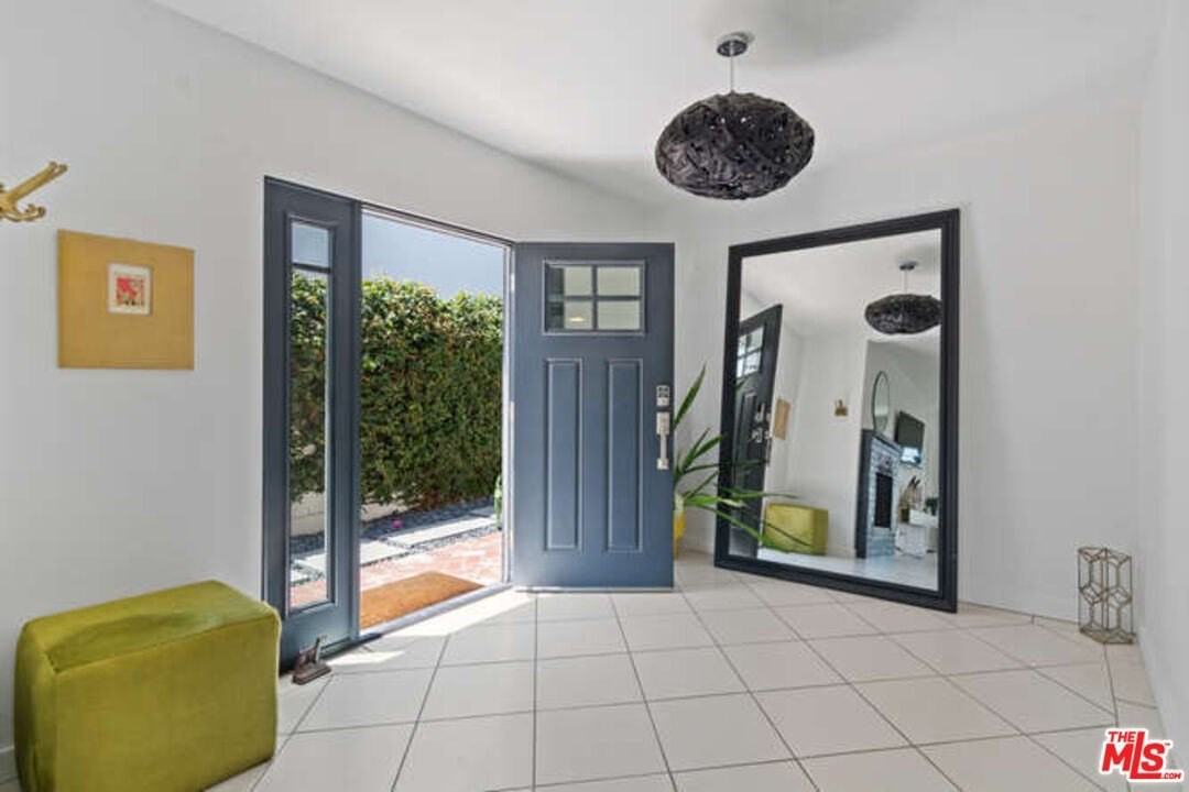 317 Bay Shore Ave Unit 1 #1 - Photo 4 of 29