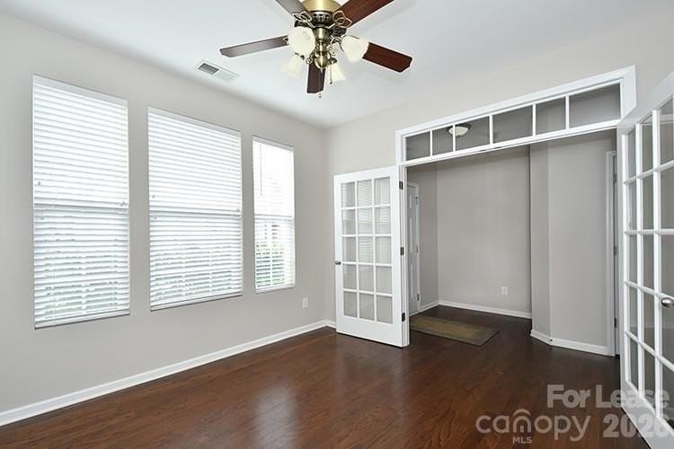 8204 Viewpoint Ln - Photo 3 of 27