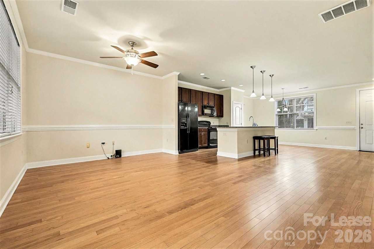 103 Steinbeck Way Apt D #D - Photo 4 of 29