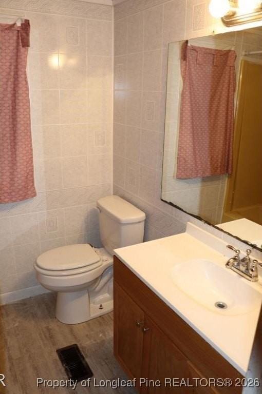 1003 James St - Photo 7 of 10