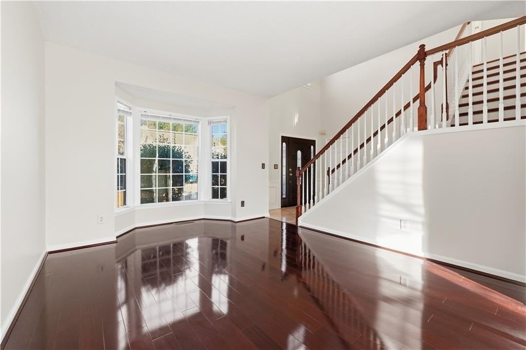 348 Santa Anita Ave - Photo 5 of 29