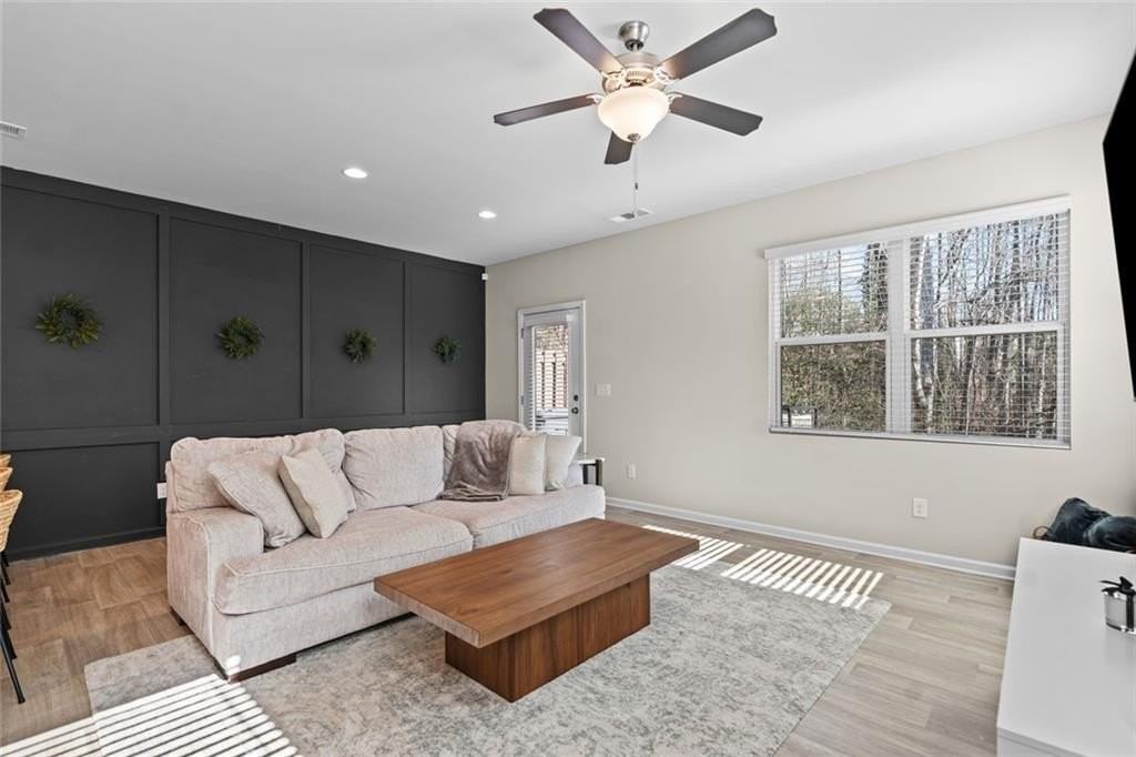 2830 Ridgeview Dr Sw - Photo 5 of 26