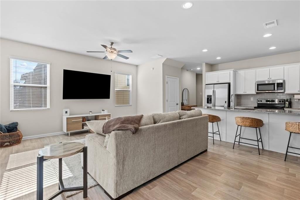 2830 Ridgeview Dr Sw - Photo 7 of 26