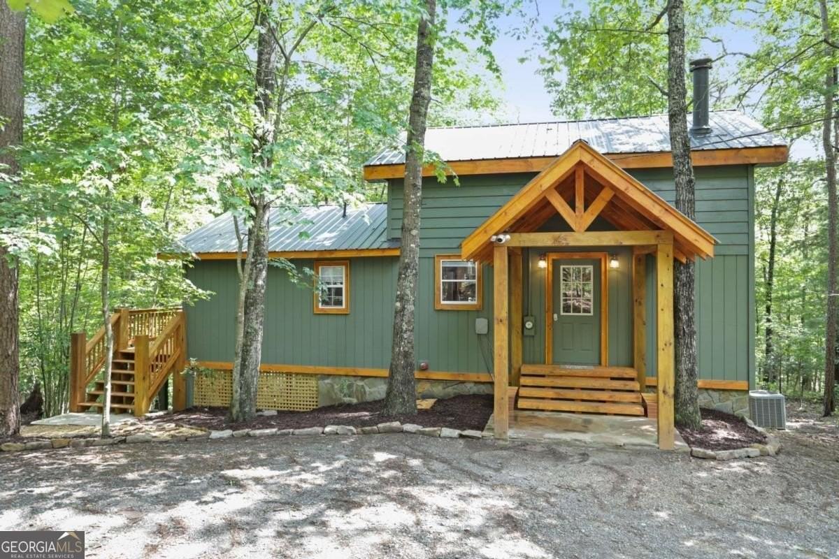 166 Nantahala Pass Road - Photo 2 of 43