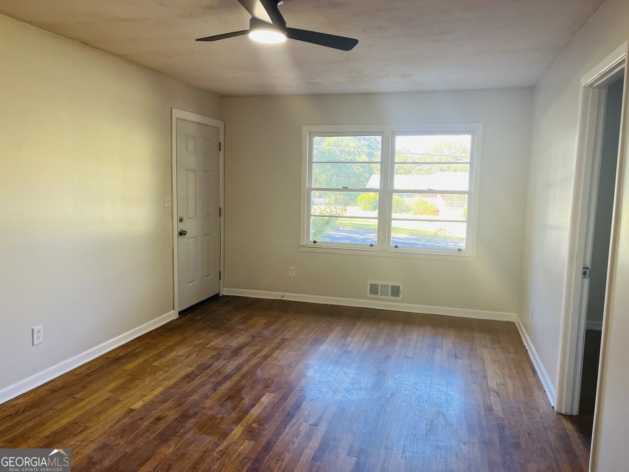 531 Locke St Unit A #A - Photo 4 of 24