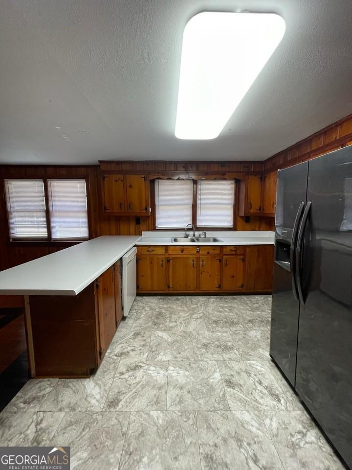 103 Dwayne Dr - Photo 4 of 18