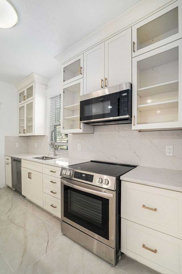 1208 Olivia Ave - Photo 7 of 15