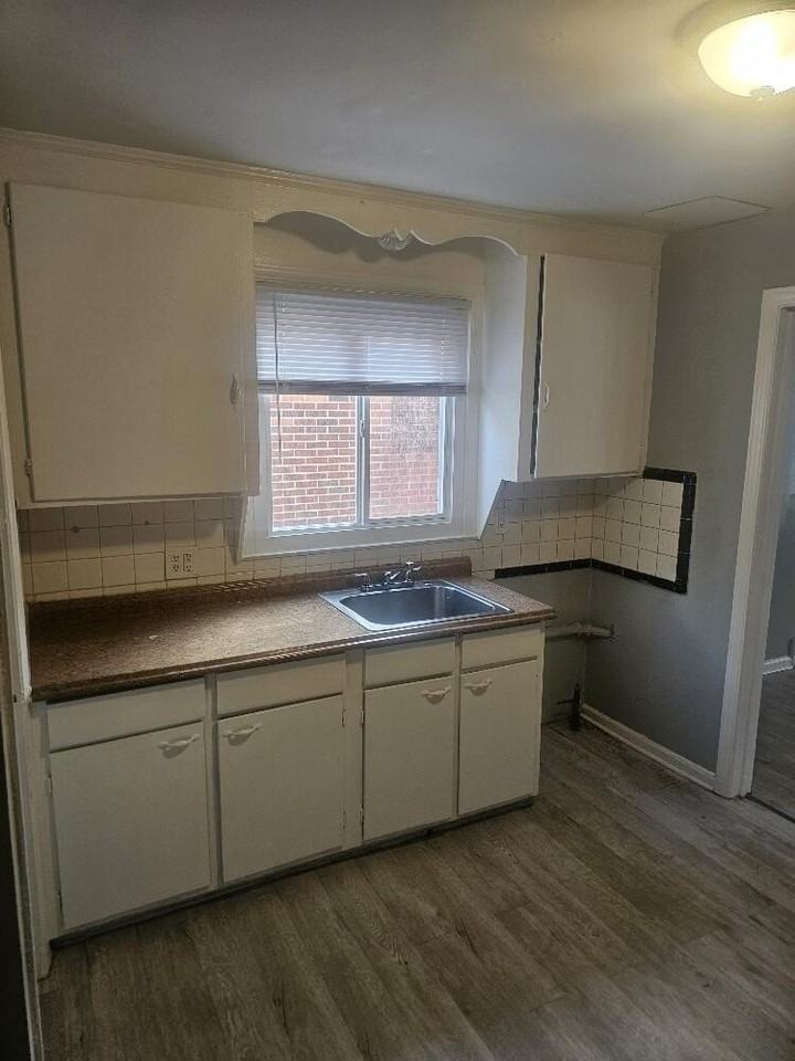 19986 Mitchell St - Photo 5 of 9