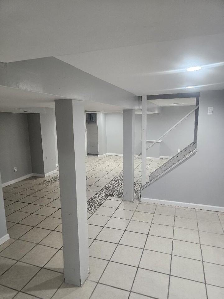 19986 Mitchell St - Photo 7 of 9