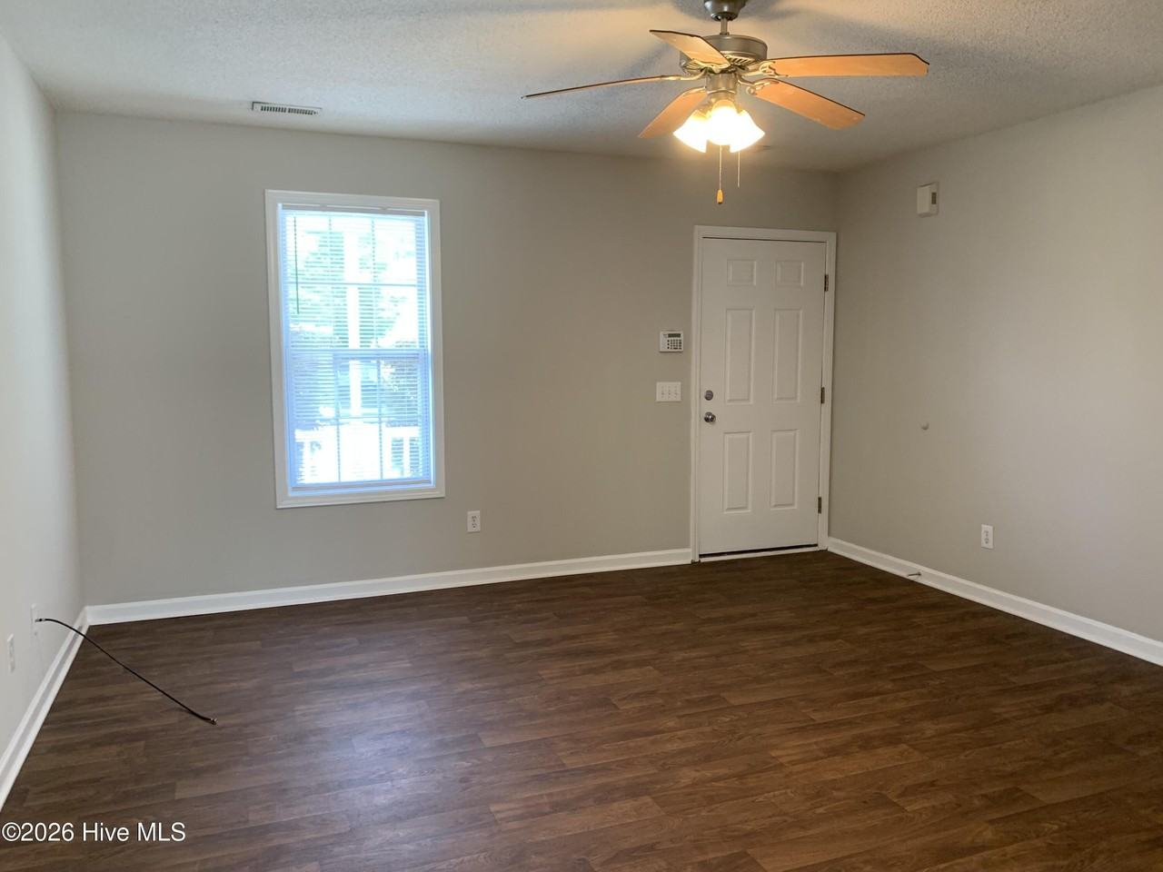 4836 Acres Dr - Photo 6 of 21