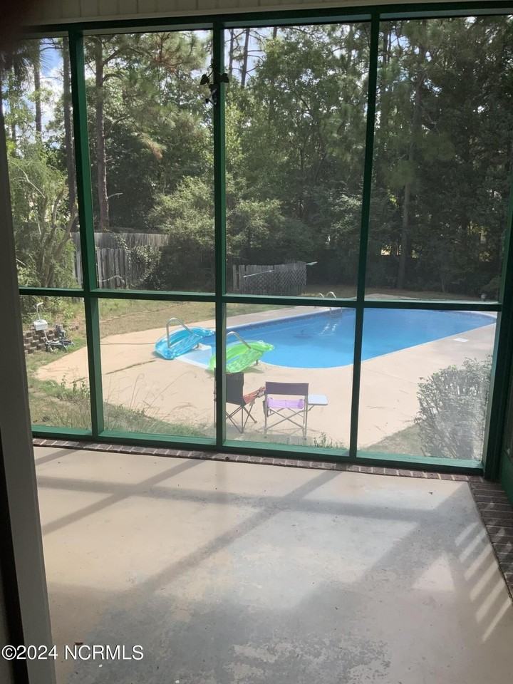 30 Winchester Rd - Photo 2 of 29