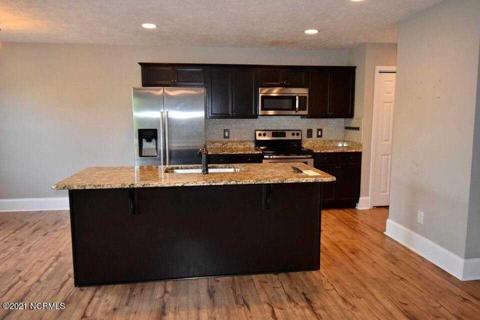 274 N Saylor St - Photo 7 of 16