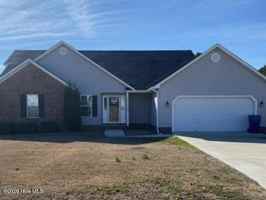 featured image of 1204 Huff Dr