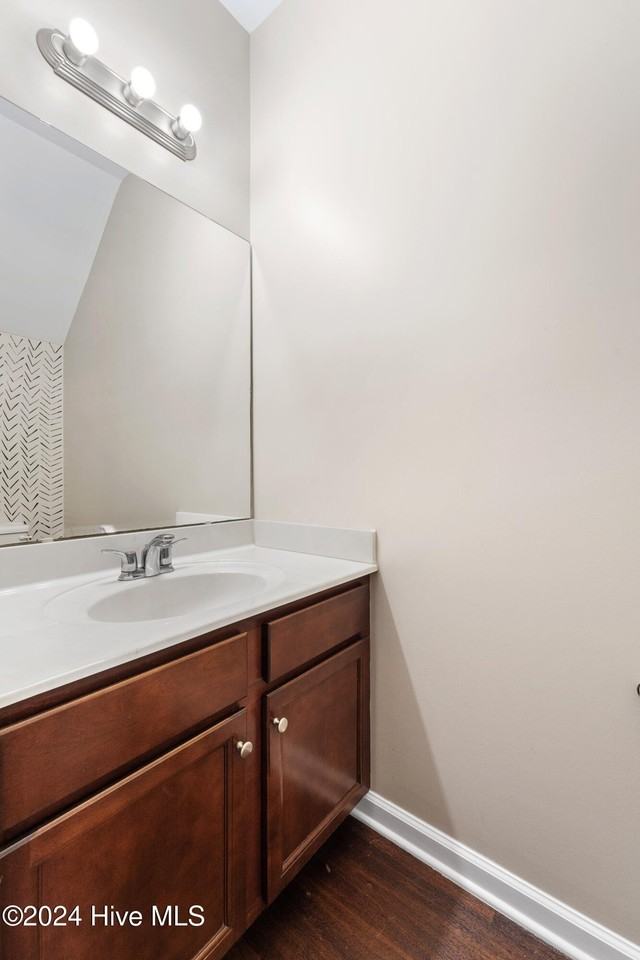 512 Oyster Rock Ln - Photo 5 of 17