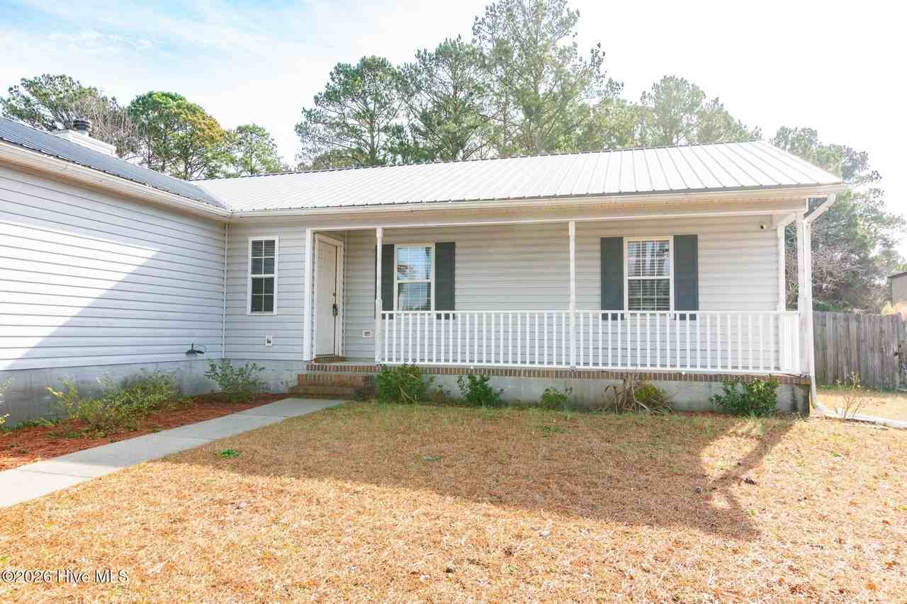 625 Queens Creek Rd - Photo 4 of 42