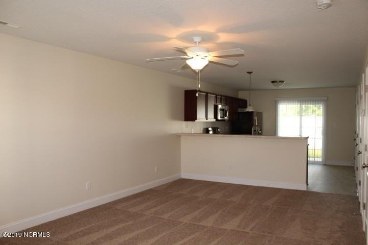 109 W Murrow Ln - Photo 3 of 23