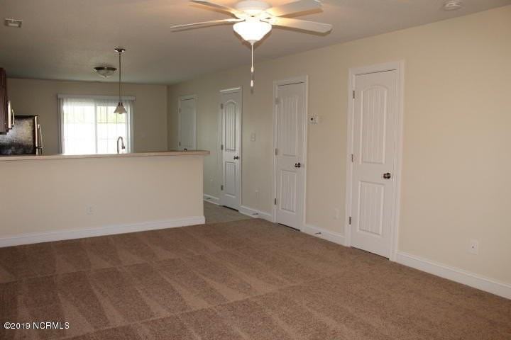 109 W Murrow Ln - Photo 4 of 23