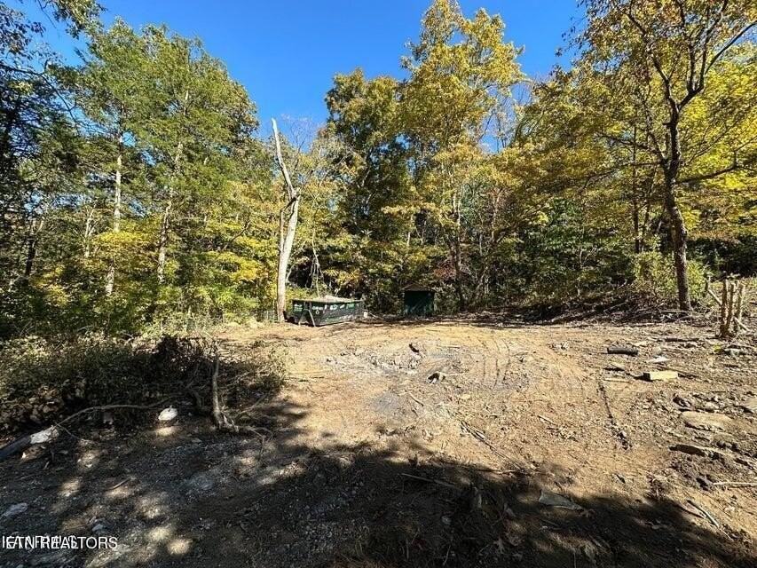 4021 Island Home Pike - Photo 6 of 10