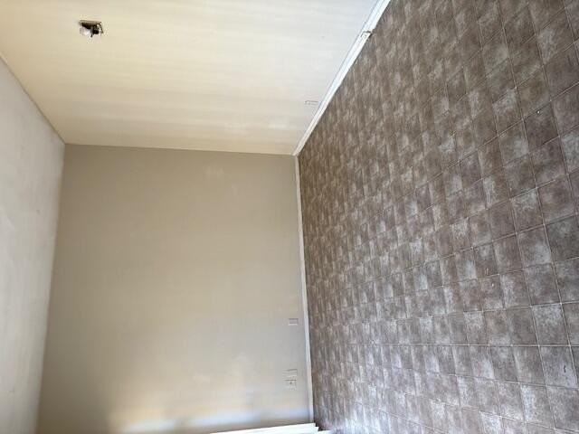 2512 47th St - Photo 4 of 10