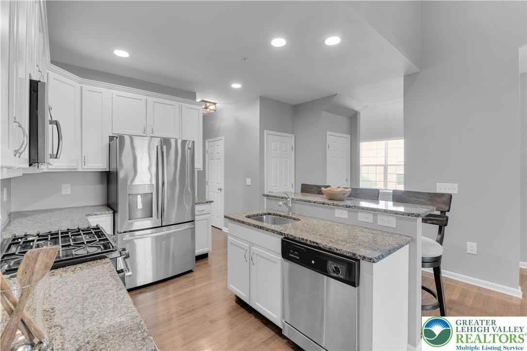 4487 Cottonwood Dr - Photo 7 of 34