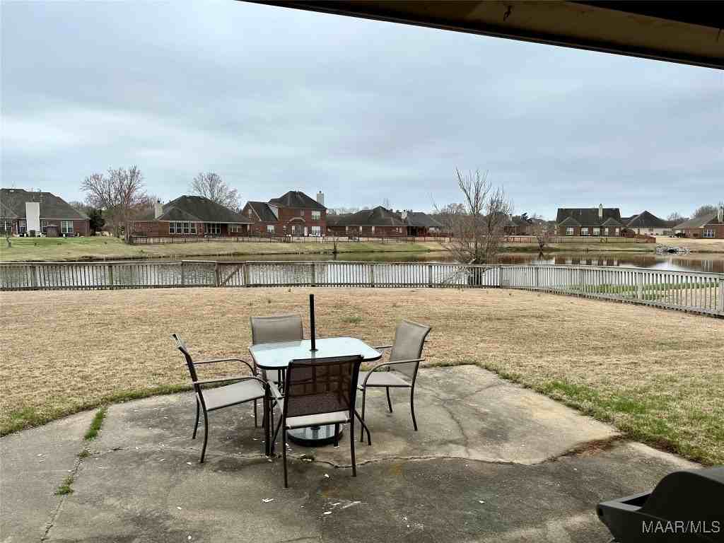 8824 Alderwood Way - Photo 4 of 30