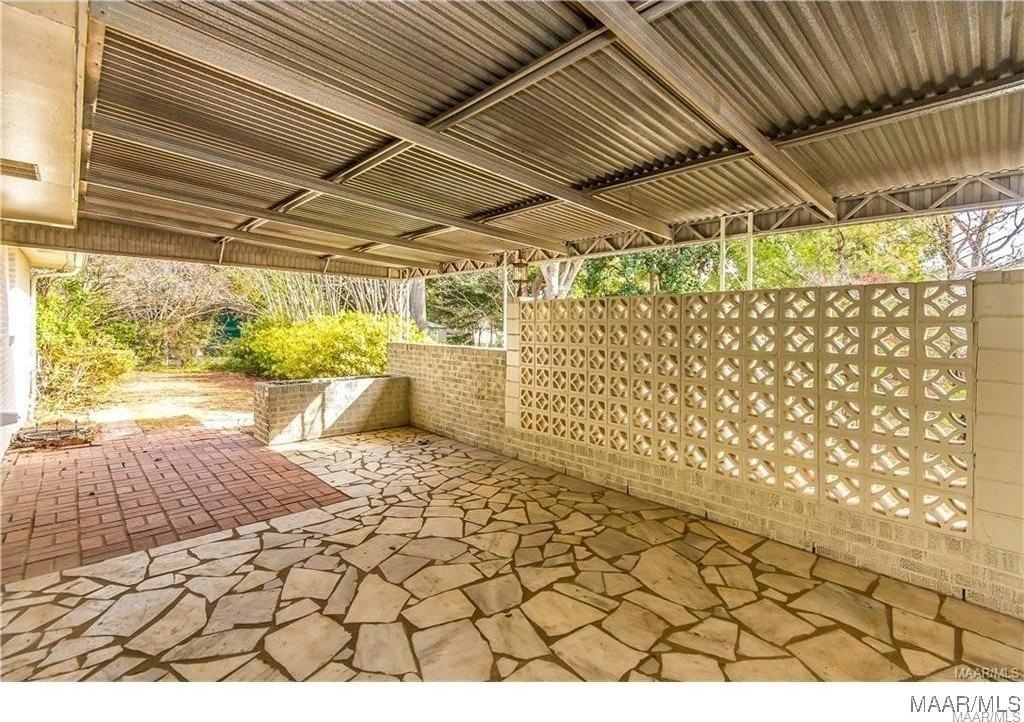 319 Mont Vista Dr - Photo 2 of 4