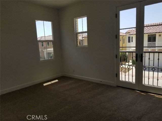 108 Tartan - Photo 5 of 8