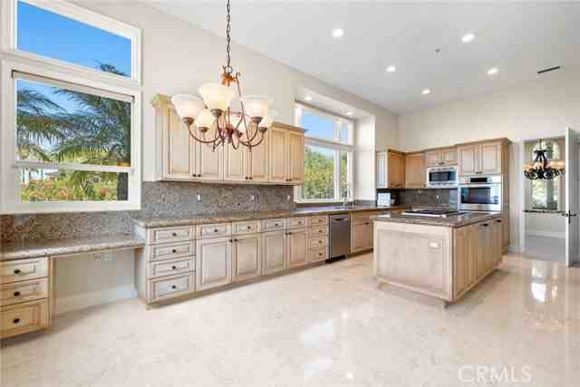 1 Stone Pine Dr - Photo 4 of 8