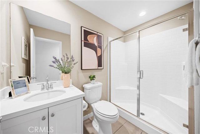 115 Episode - Photo 3 of 8