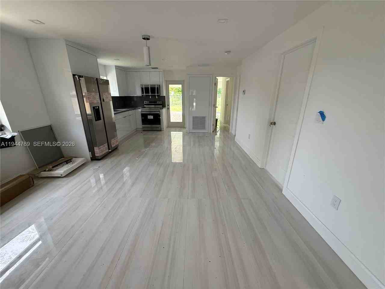 18333 Sw 296th St #18333 - Photo 4 of 8