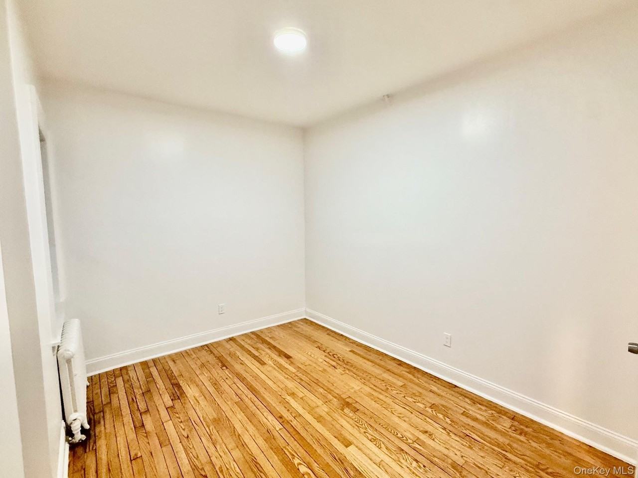 342 North Ave - Photo 4 of 8