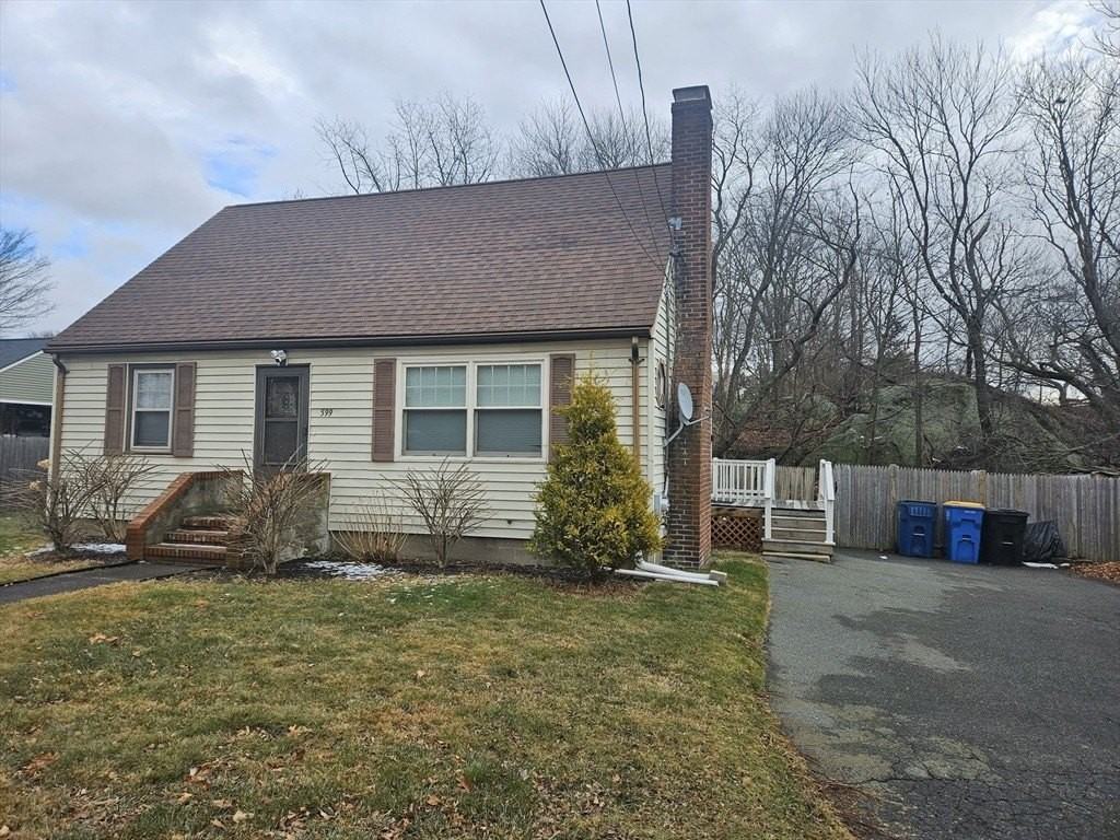 599 North St - Photo 3 of 18