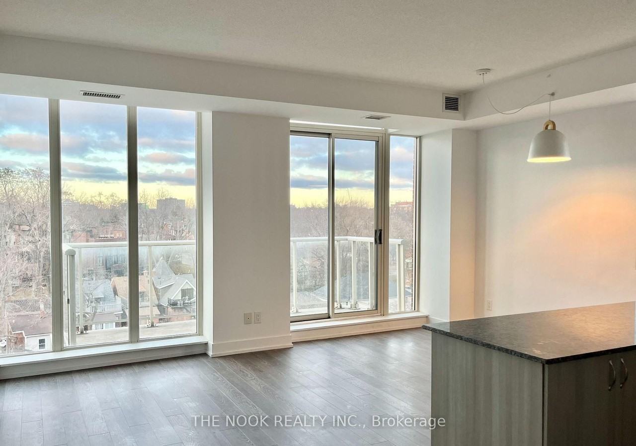 1638 Bloor Street West - Photo 3 of 13