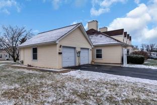 11 Sutton Dr - Photo 1 of 1