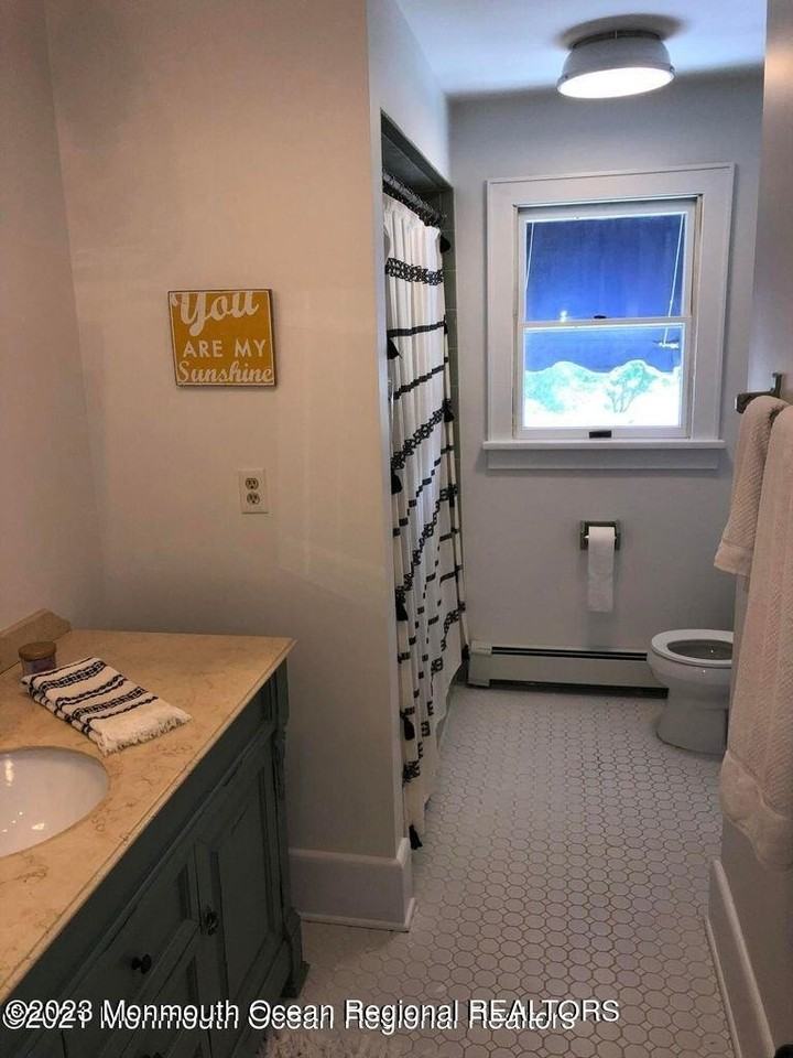 2113 Edgewood Pl - Photo 3 of 8