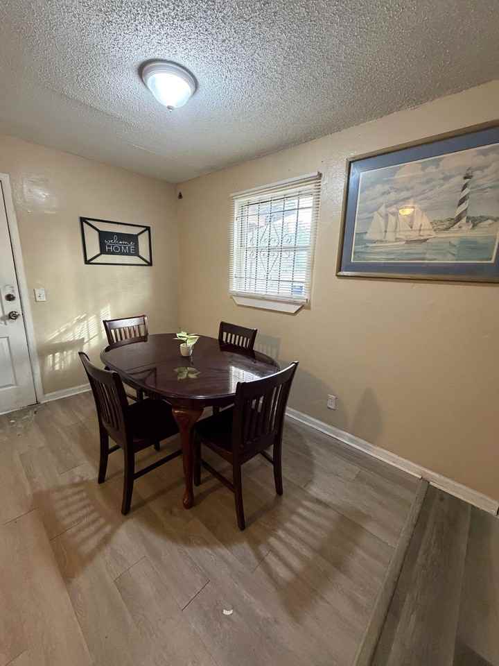 W 25th St - Photo 7 of 11