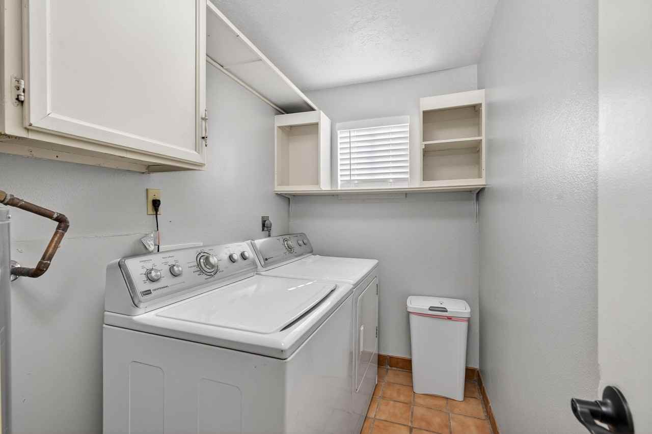 W 9th Pl - Photo 7 of 15