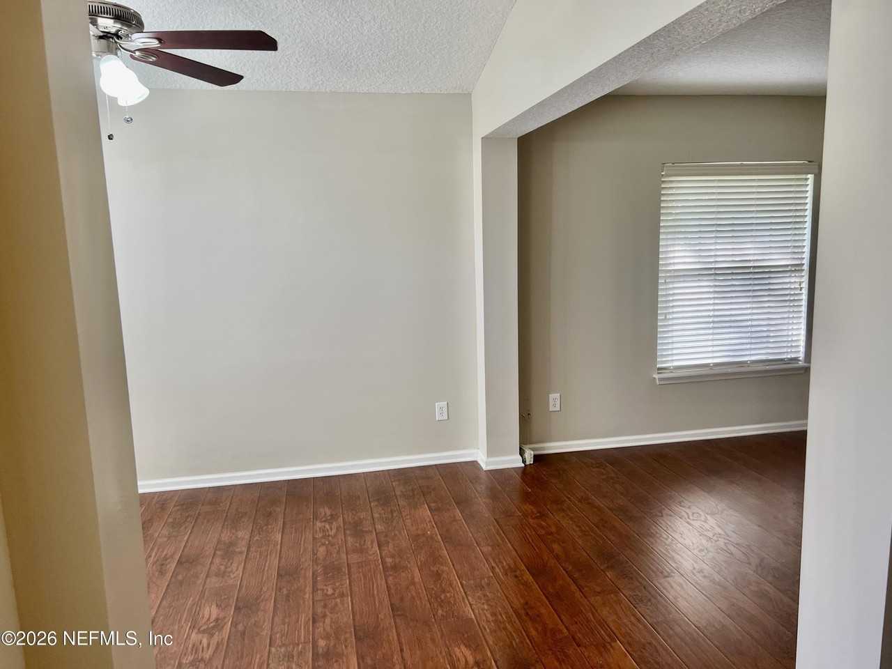 13681 Fish Eagle Dr W - Photo 5 of 25