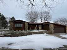 1590 N Crater Ave - Photo 1 of 1