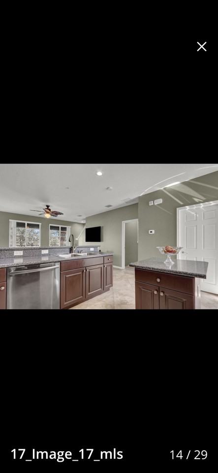 136 Regions Way - Photo 6 of 20