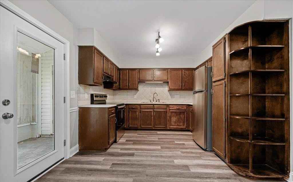 731 Coventry LaneUnit D #D - Photo 5 of 10