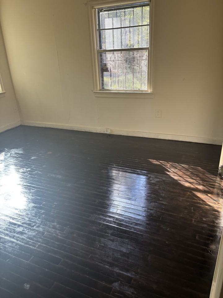 126 Maple Ridge Dr #1 - Photo 2 of 12