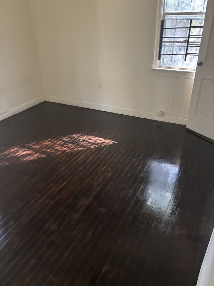 126 Maple Ridge Dr #1 - Photo 3 of 12