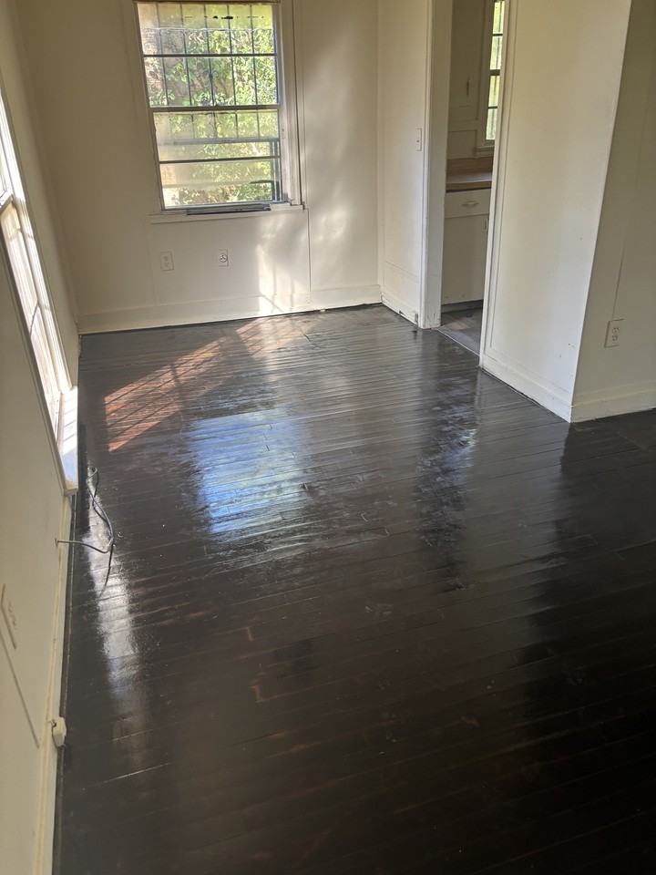 126 Maple Ridge Dr #1 - Photo 4 of 12