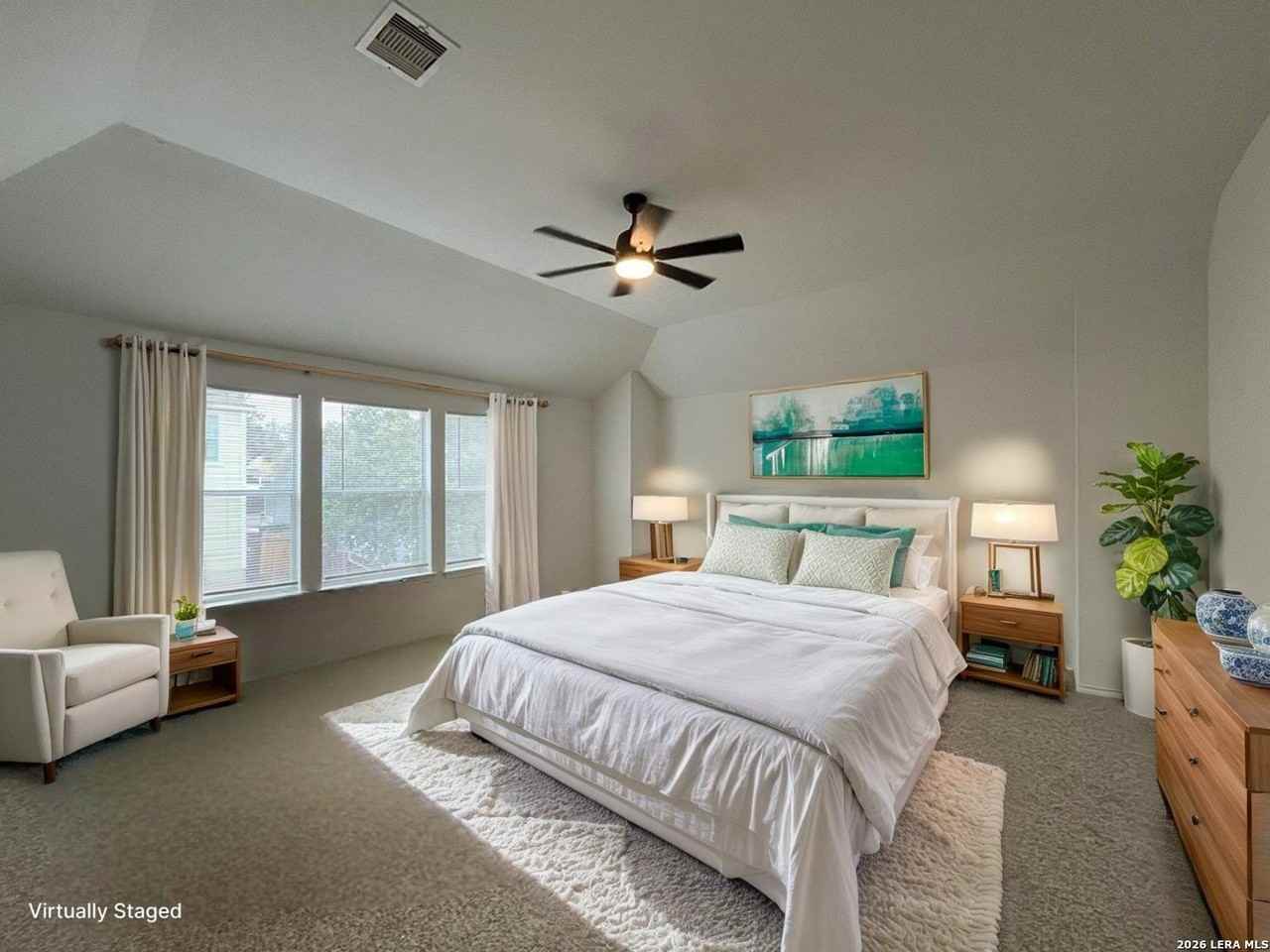 8719 Sarasota Woods - Photo 3 of 43