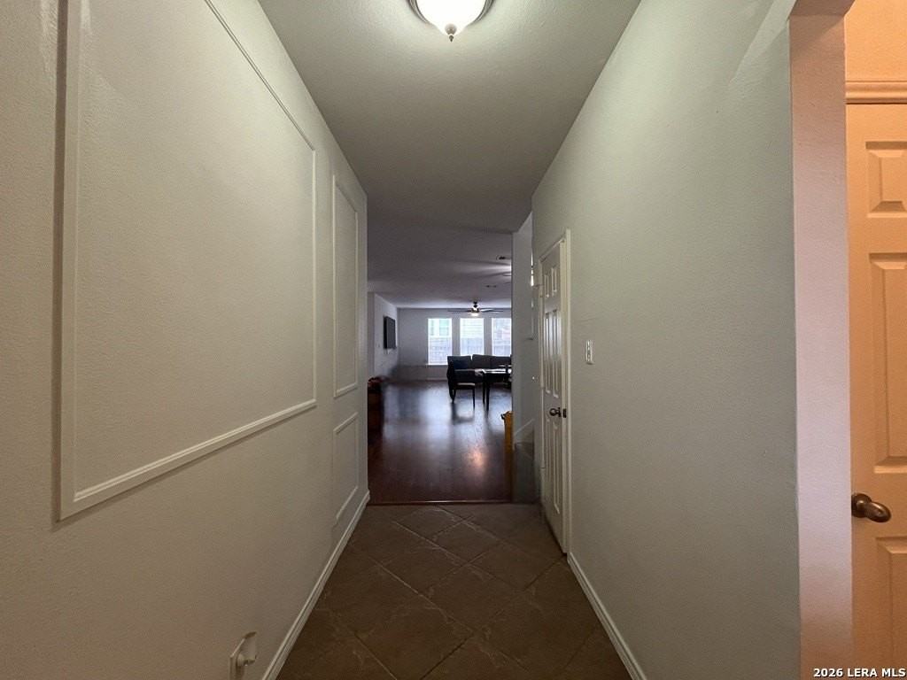 8719 Sarasota Woods - Photo 7 of 43